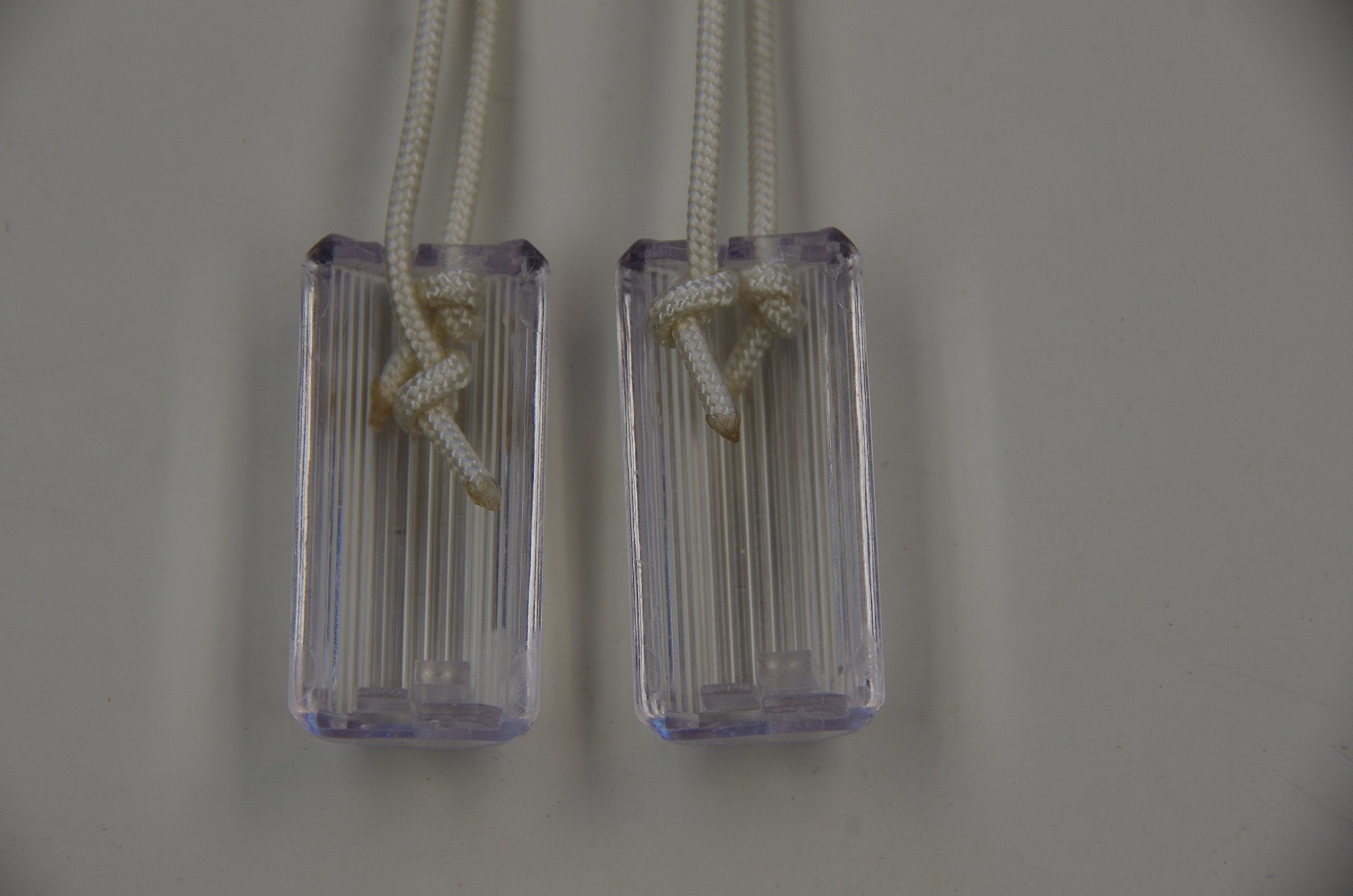 HomeAmore kid-friendly tassel for blinds helps prevent entanglement with strong pulls.
