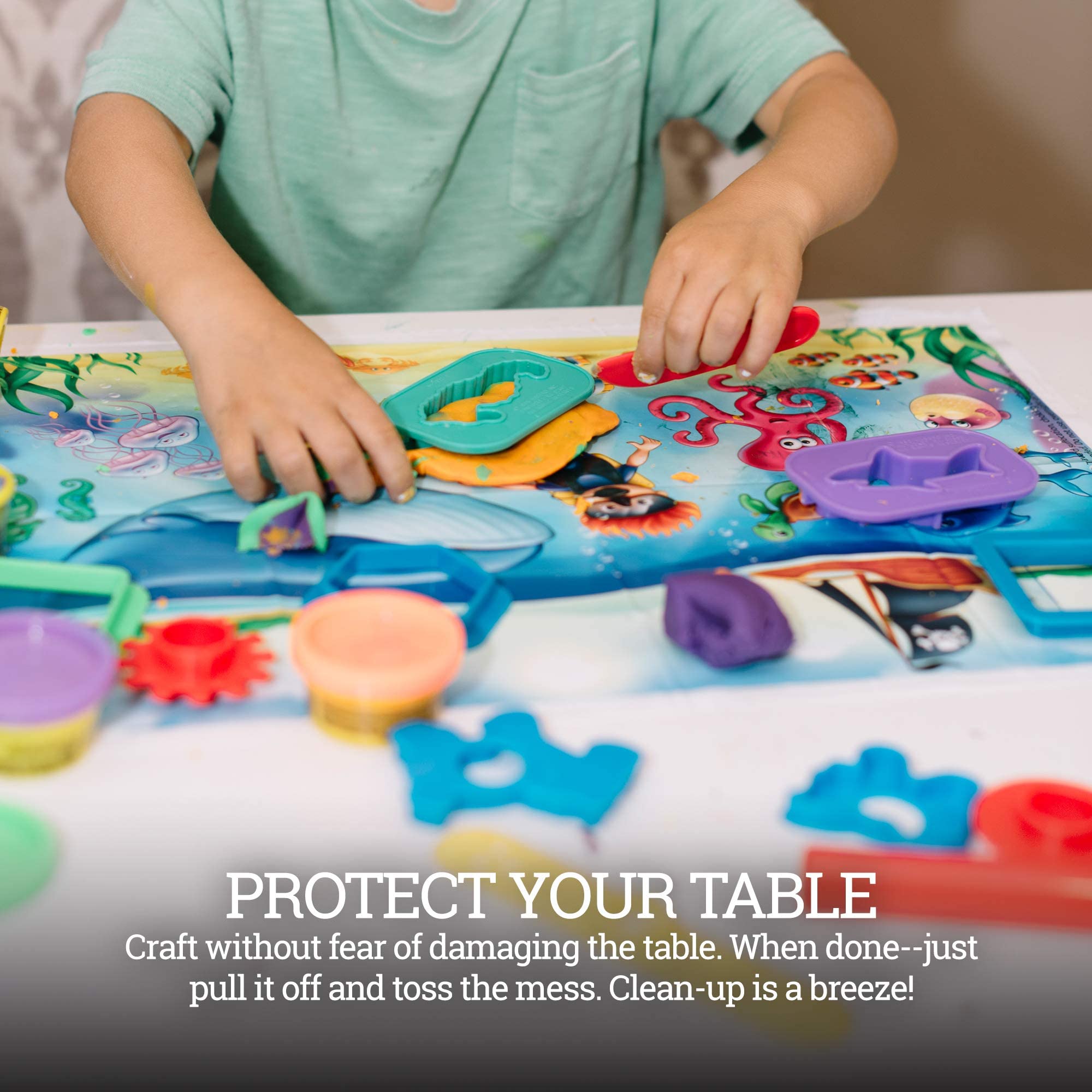 HomeWorthy versatile mat for meals and arts and crafts