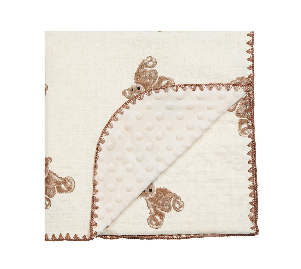 HomeyHues baby blanket with brown bear pattern offers soft nap-time comfort.