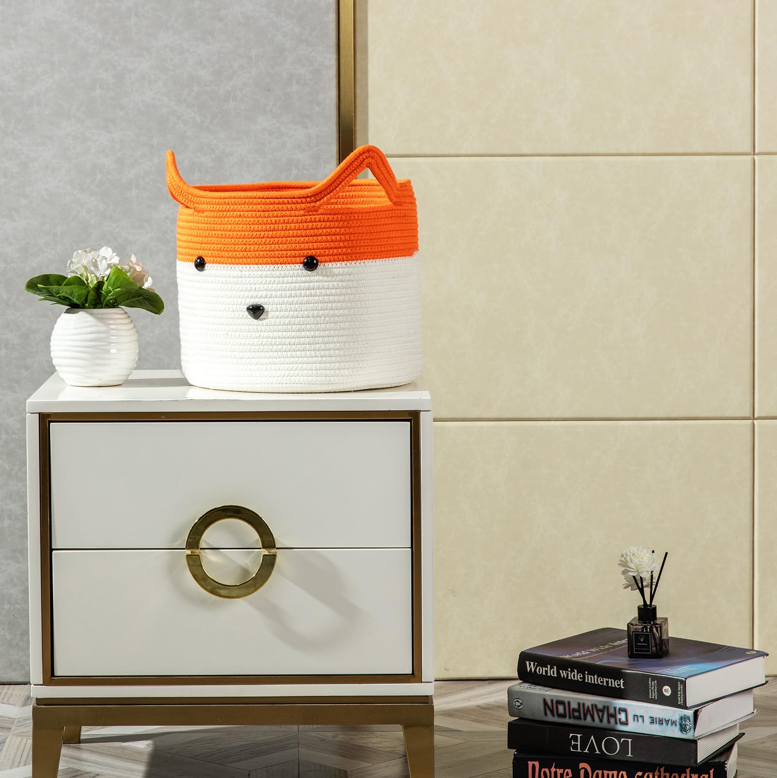 HomeyPine Fox Basket used as pet basket for small animals