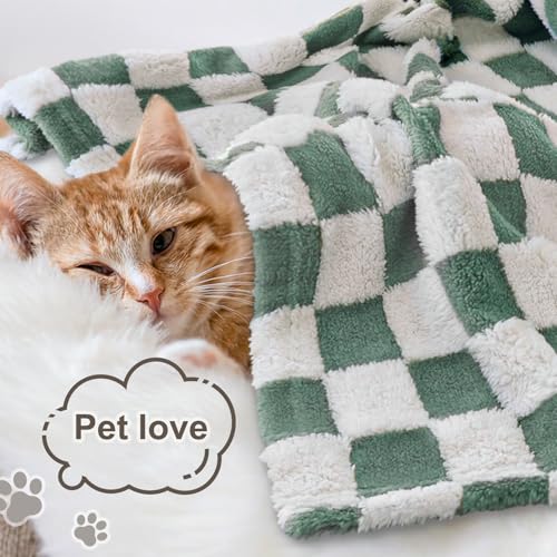 HOMRITAR easy-care blanket, machine washable for busy families.