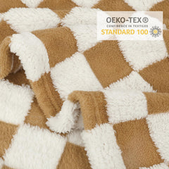 HOMRITAR lightweight blanket ideal for travel and on-the-go comfort
