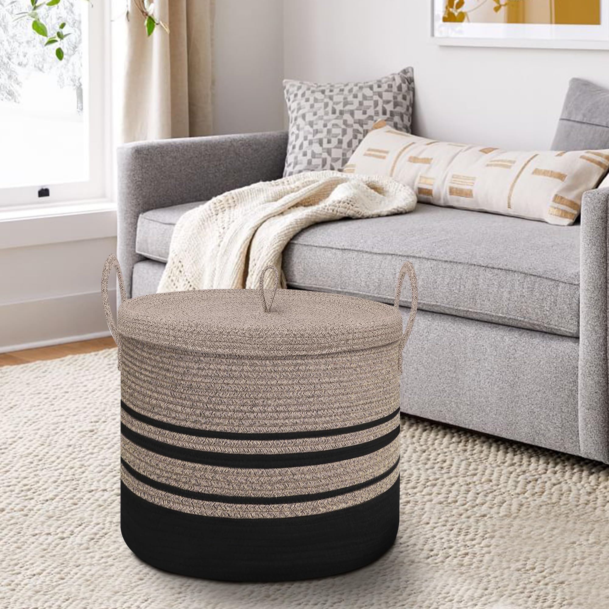 HONCESTA folded basket showing creases that settle after setup.