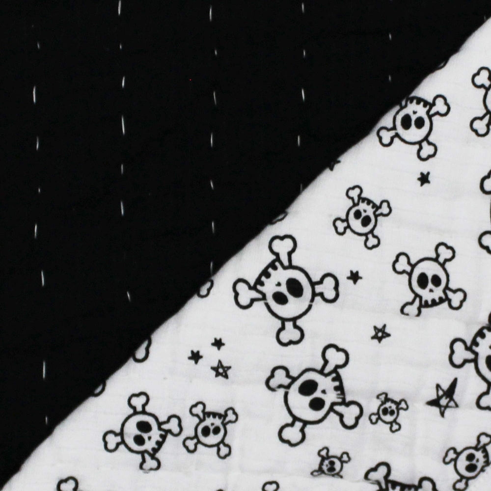 HonestBaby blanket on tummy-time mat illustrating ample 35x35 inches for play