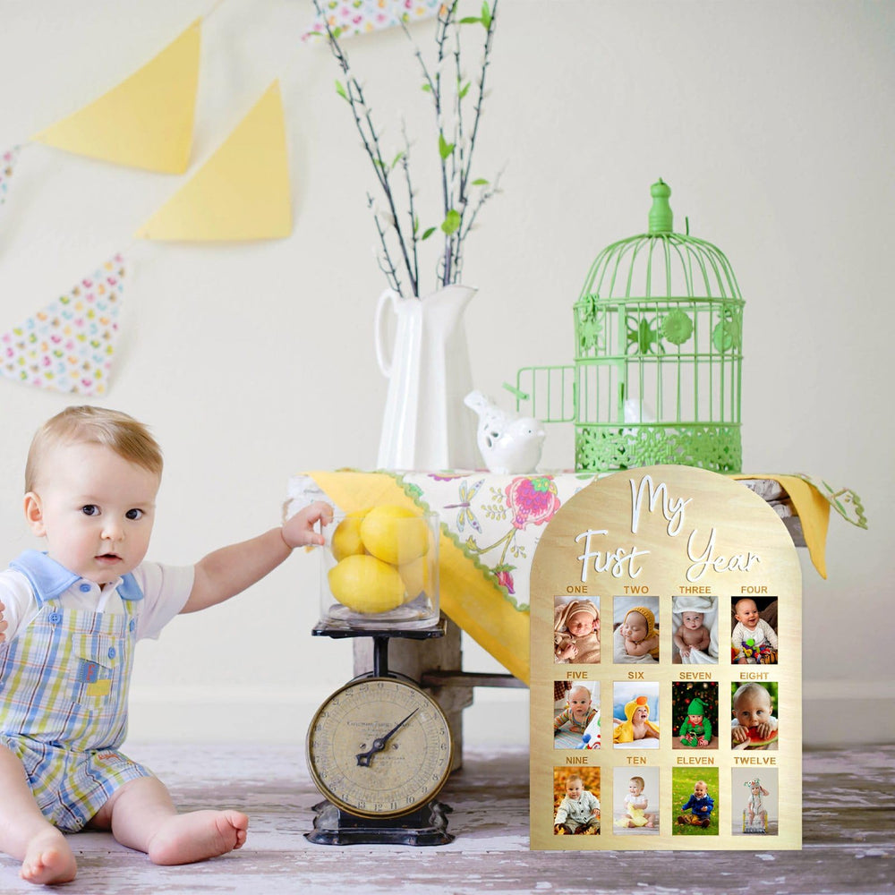 Hongpar easy-use wallet-size photos display for quick monthly updates
