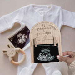 HONOCOOLS sonogram frame elegantly holds a 3x4 inch ultrasound photo.
