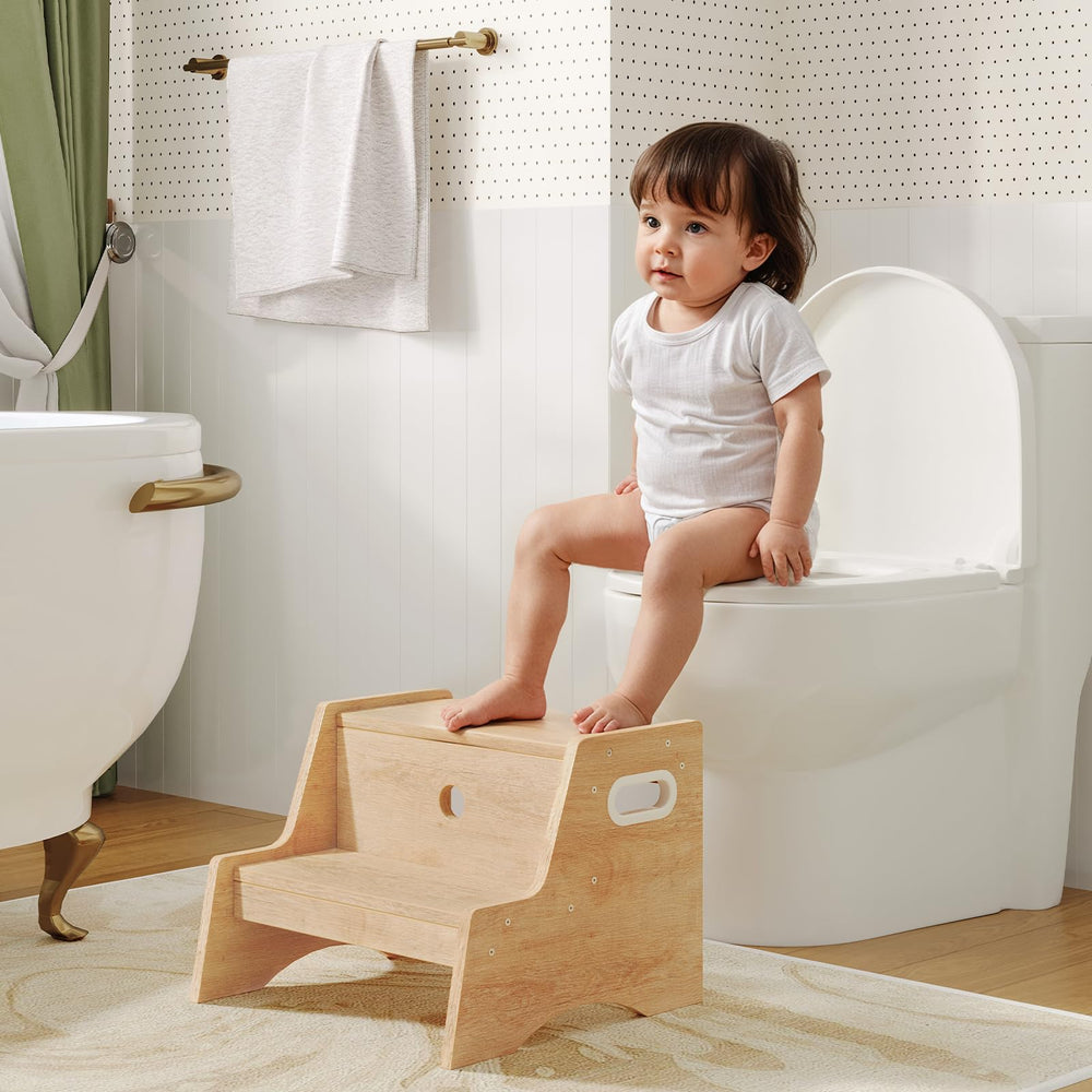 HOOBRO wooden two-step stool with natural finish and accessible height.