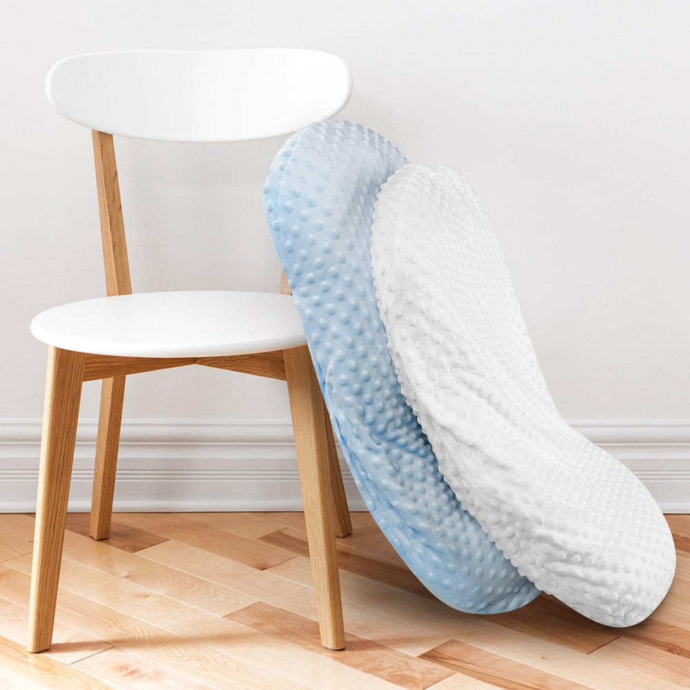 Hooyax breathable micro-fabric keeps baby cool on warm days