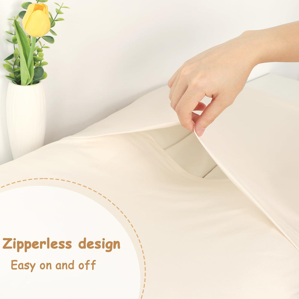 Hooyax lounger cover demonstrating easy envelope closure for quick install
