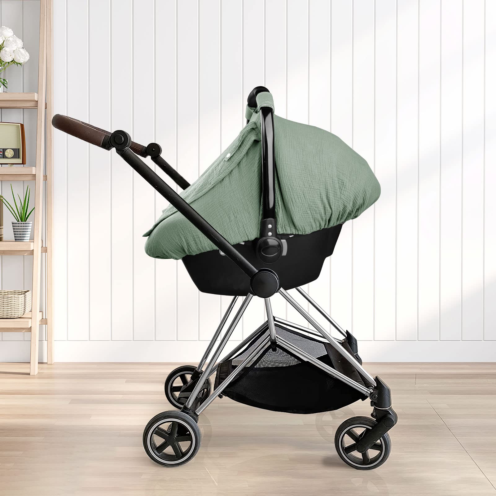 Hooyax baby travel cover is machine washable for easy cleaning