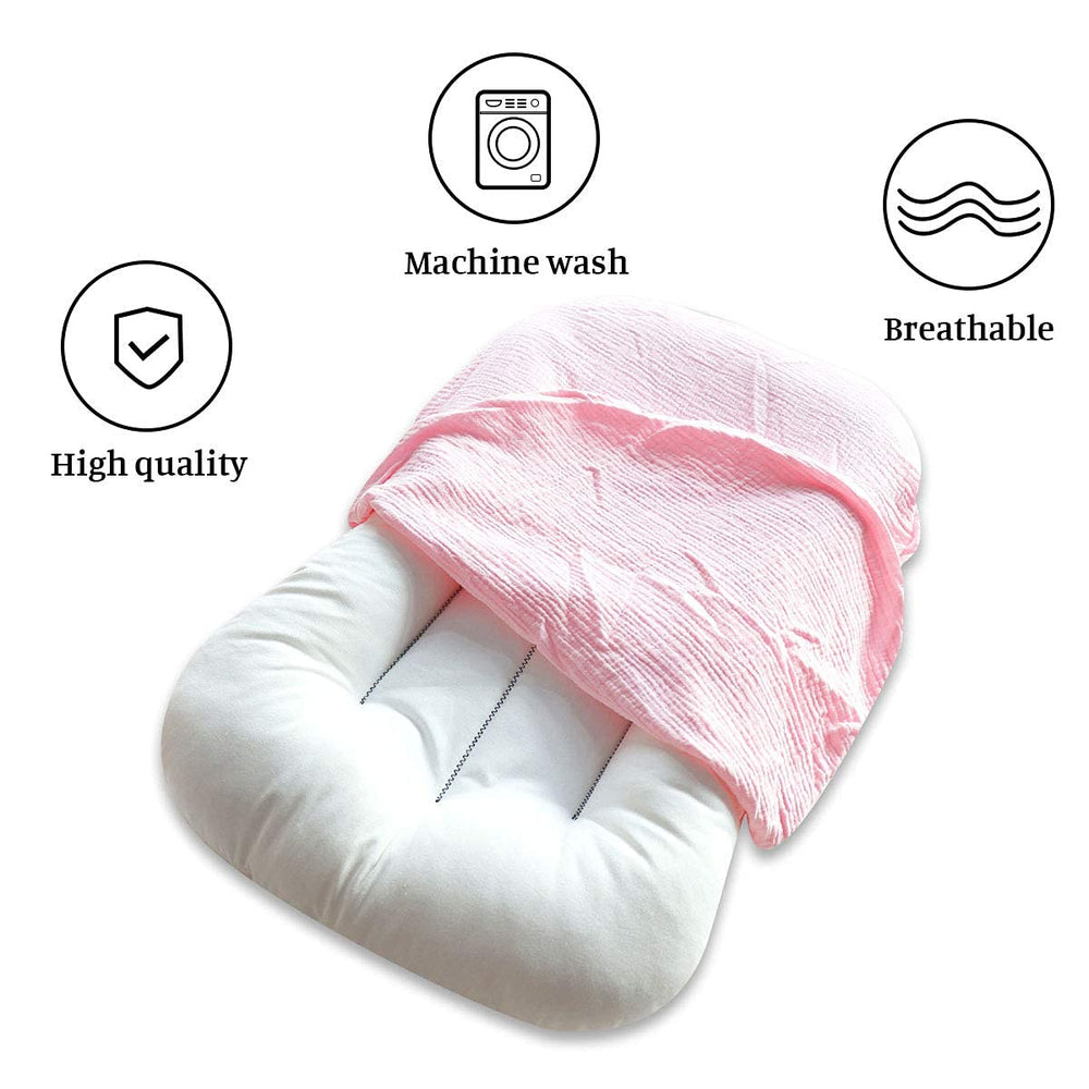 Hooyax breathable muslin fabric suited for all-season comfort