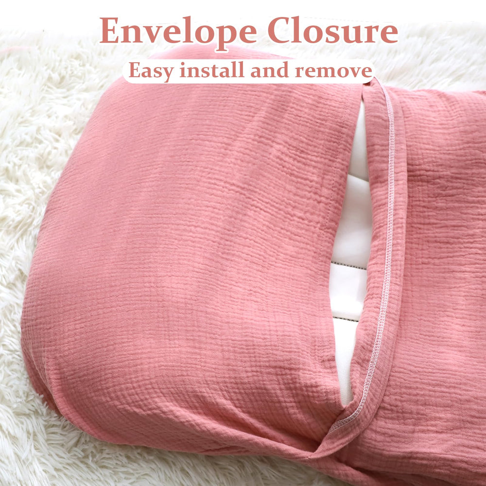 Hooyax envelope-closure lounger cover slipping on quickly for a snug fit.