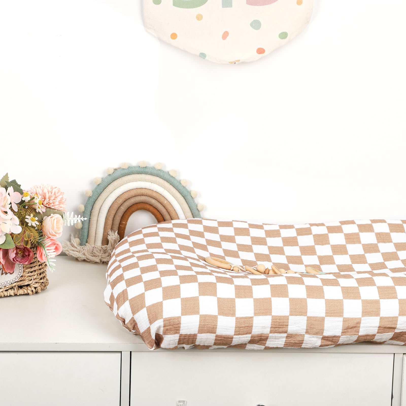 Hooyax easy-care design dries quickly after washing