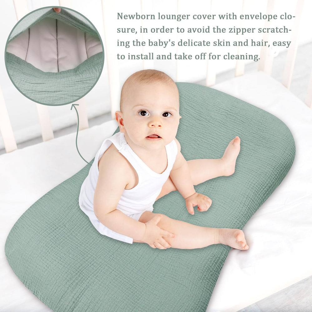 Hooyax lounger cover with envelope closure for quick, secure changes.