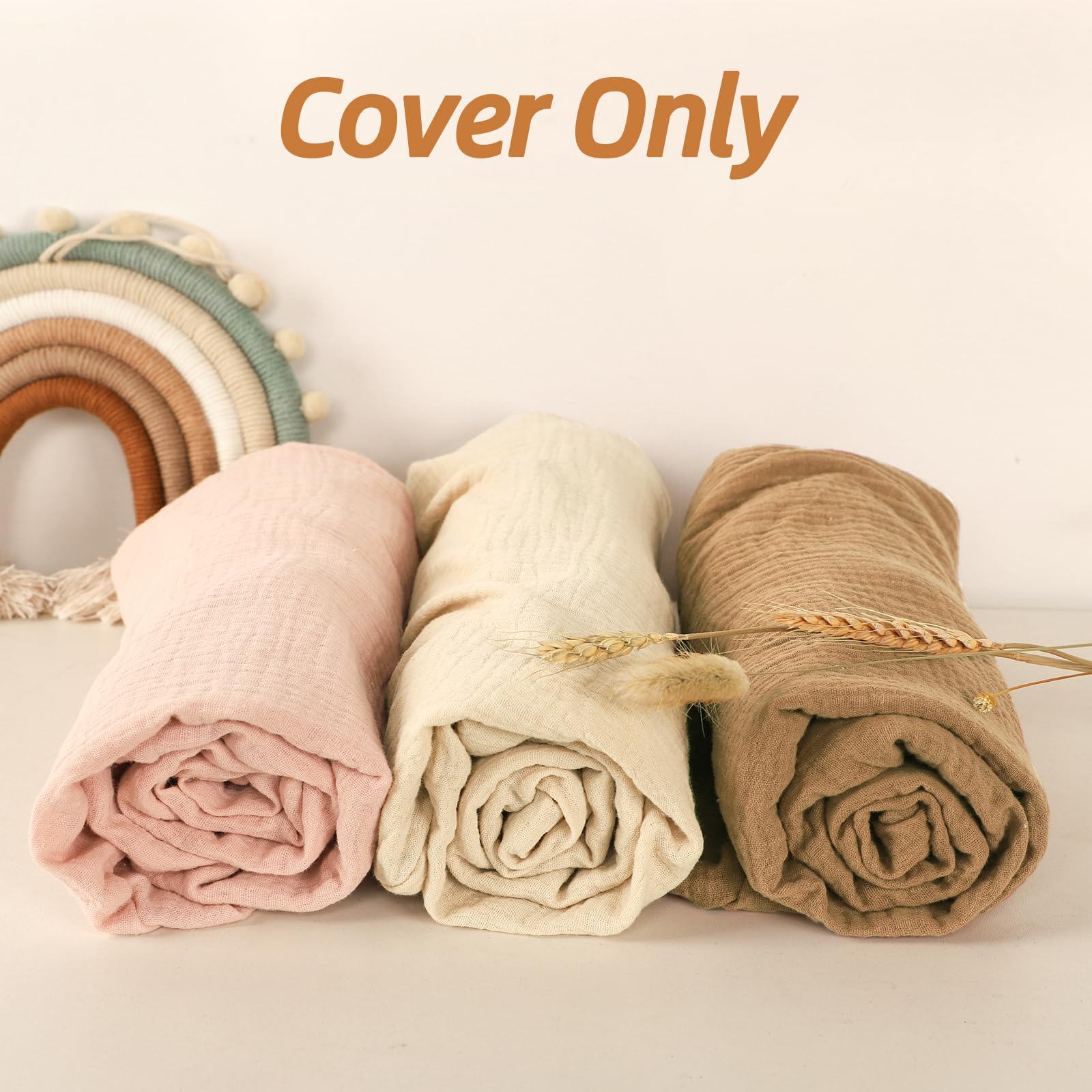Hooyax cover envelope closure demonstrates secure, quick fitting on standard loungers.