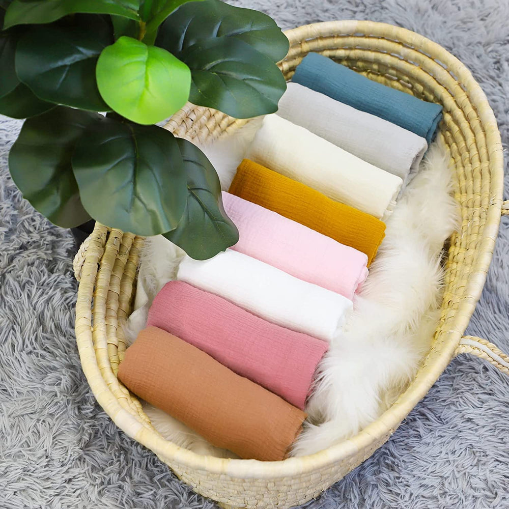 Gift-ready packaging makes Hooyax lounger cover a practical registry choice