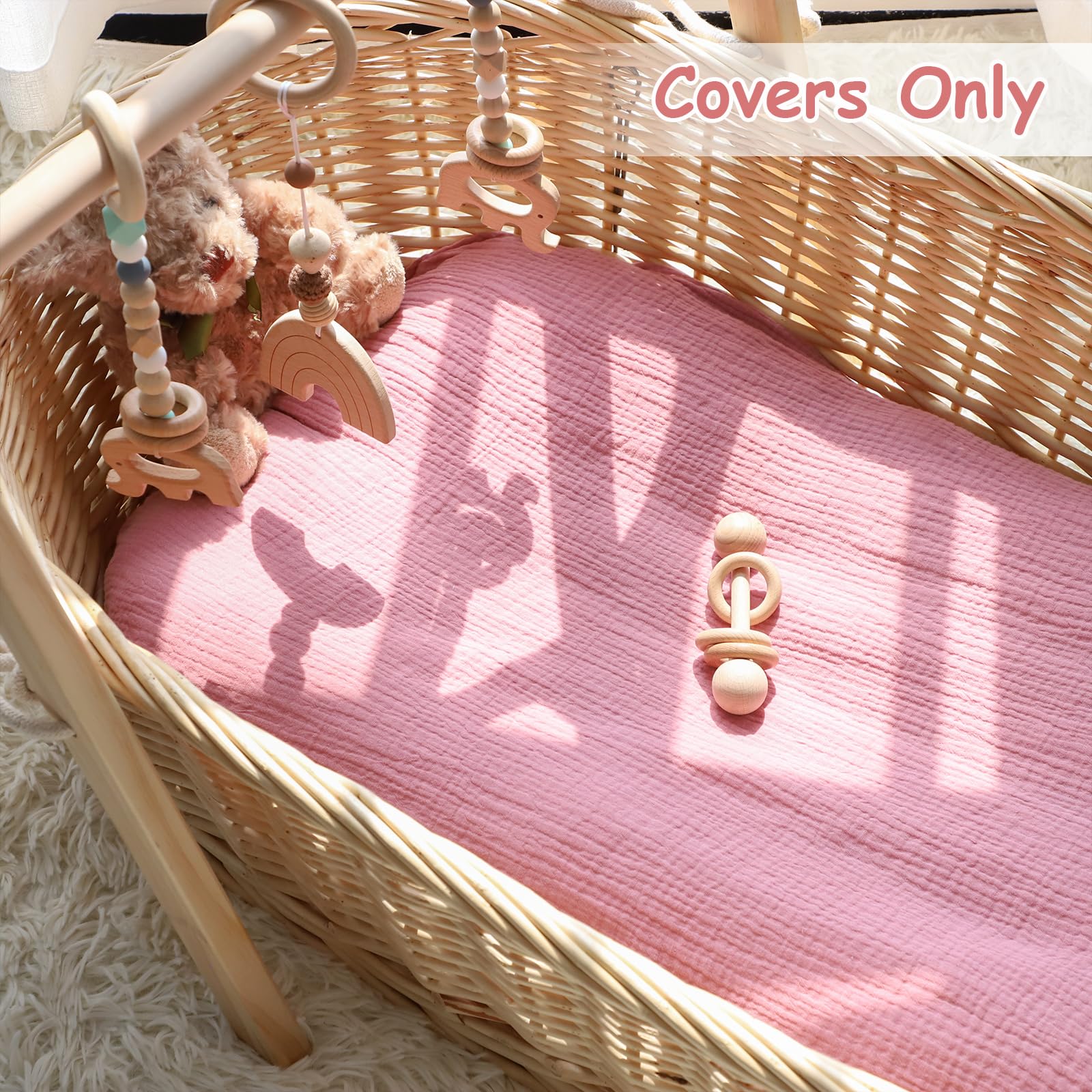 Hooyax muslin lounger cover is machine-washable and dries faster than polyester.
