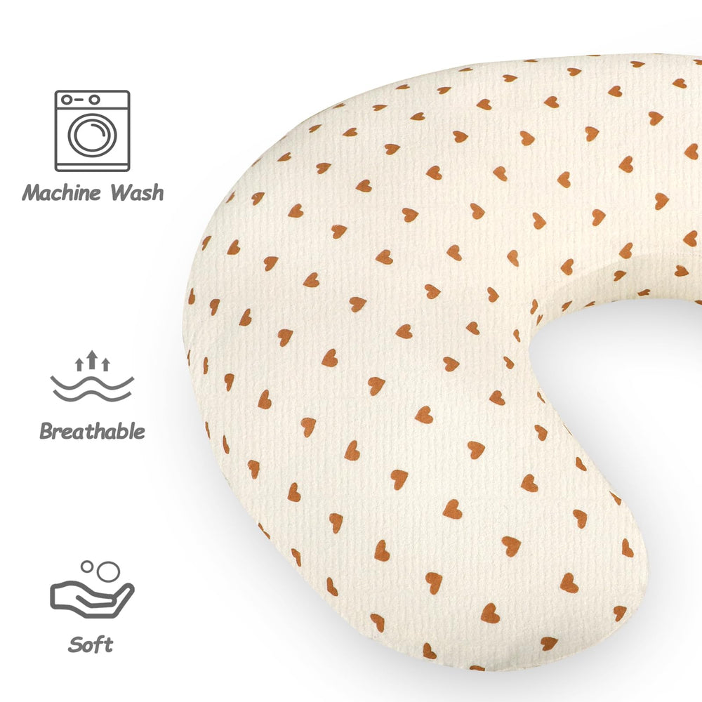Hooyax heart-print design brightens your nursing space for feeding sessions.