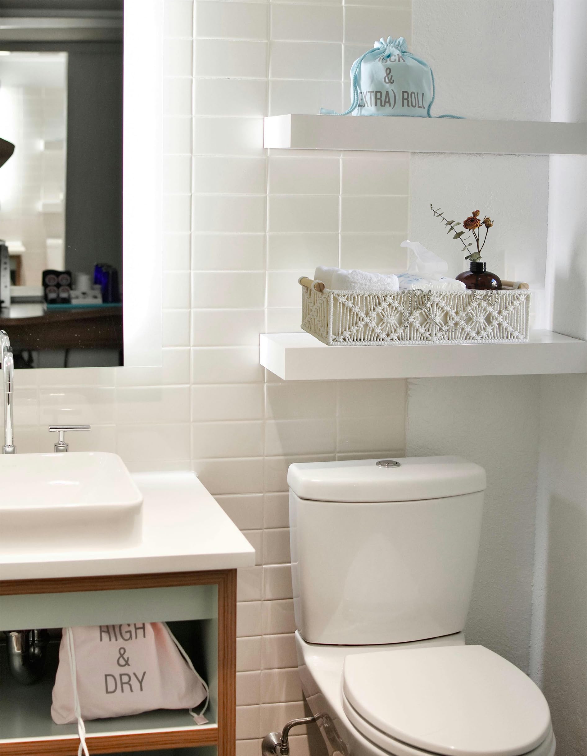 HOZII@FAB basket handles provide easy carry and versatile placement