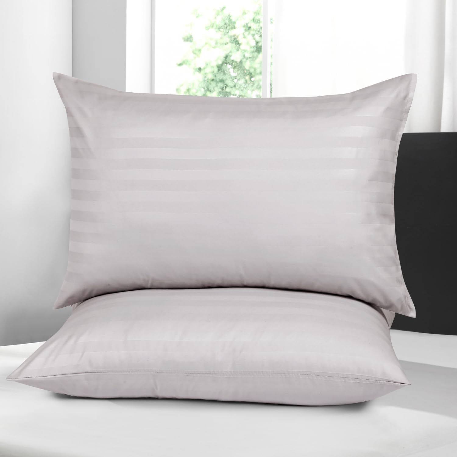 Hriksh toddler pillow case with zipper closure protects little pillows during travel