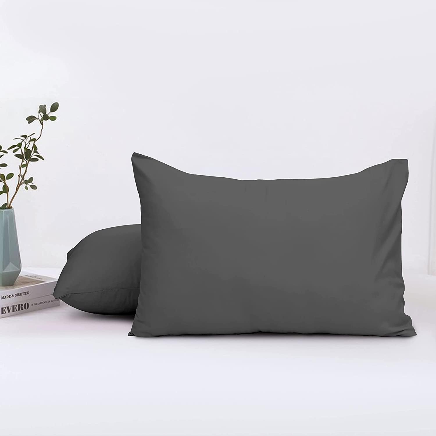 Close-up of HRIKSH cotton sateen texture for premium feel.