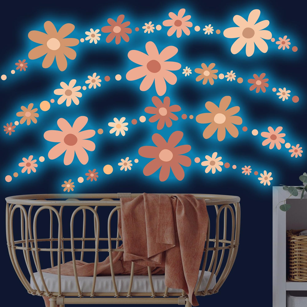 HSDSH kids can DIY decor with removable daisy decals.