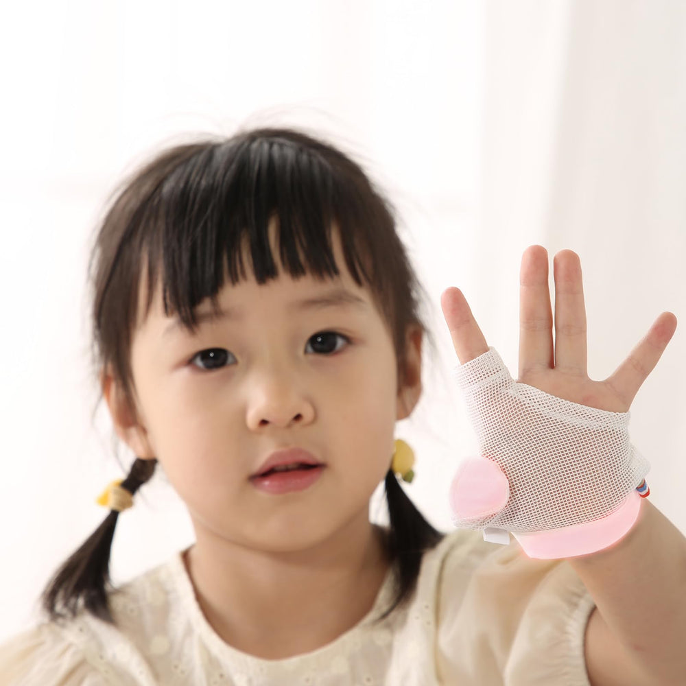 HS&ROXIN pink thumb guard supports bedtime routines.