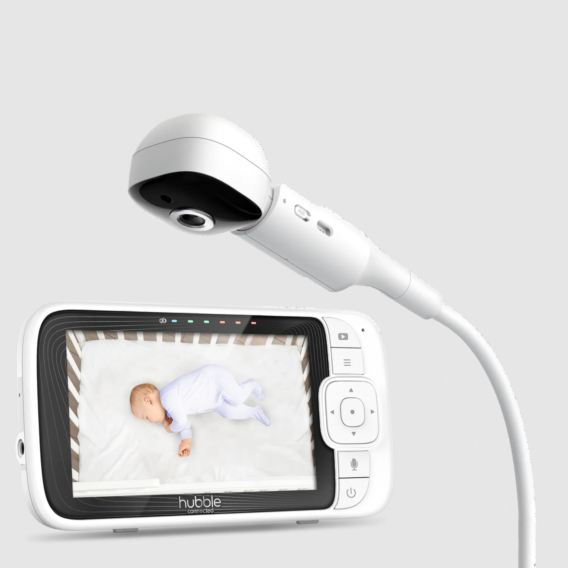 Hubble Connected Nursery Pal Skyview 5-inch screen delivers crisp real-time viewing.