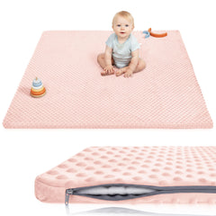 Huloo Sleep pink cover mat provides a soft, safe crawling surface.