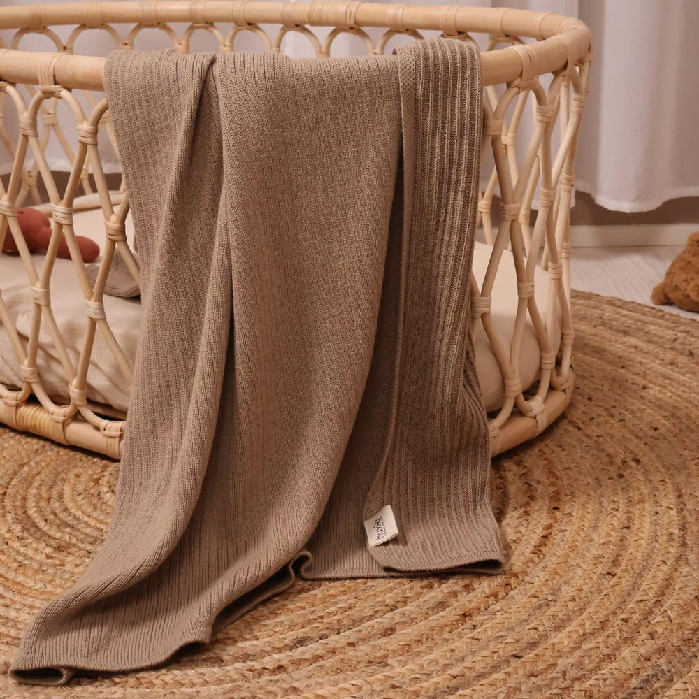Huxie receiving blanket 30x40 supports multiuse cuddling and travel.