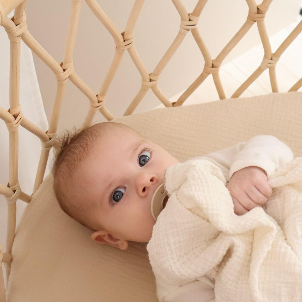 Huxie fog fitted sheet with elastic edge for secure positioning
