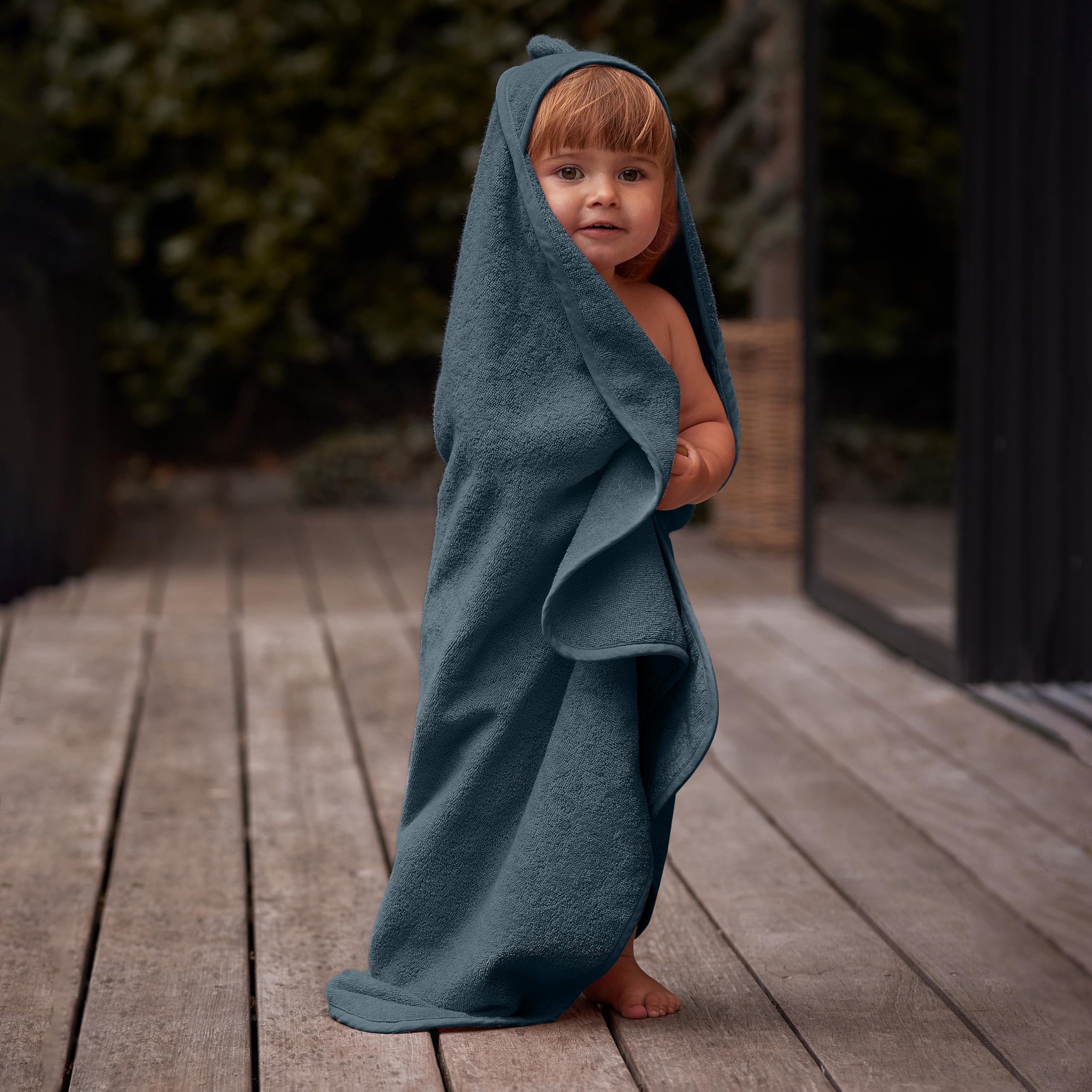 Huxie Dino Tradewinds hooded towel organic cotton weave, durable and easy-care