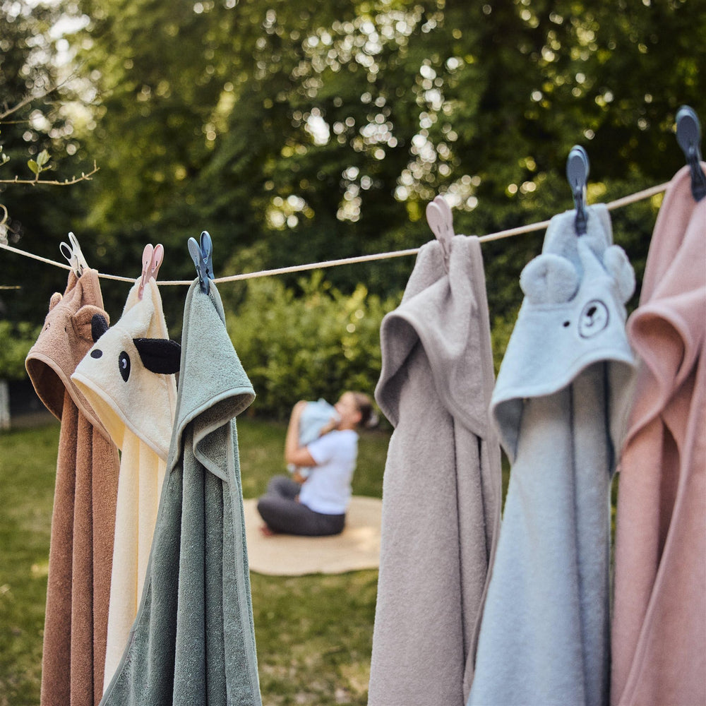 Huxie Durable Easy Care—retains softness after many washes
