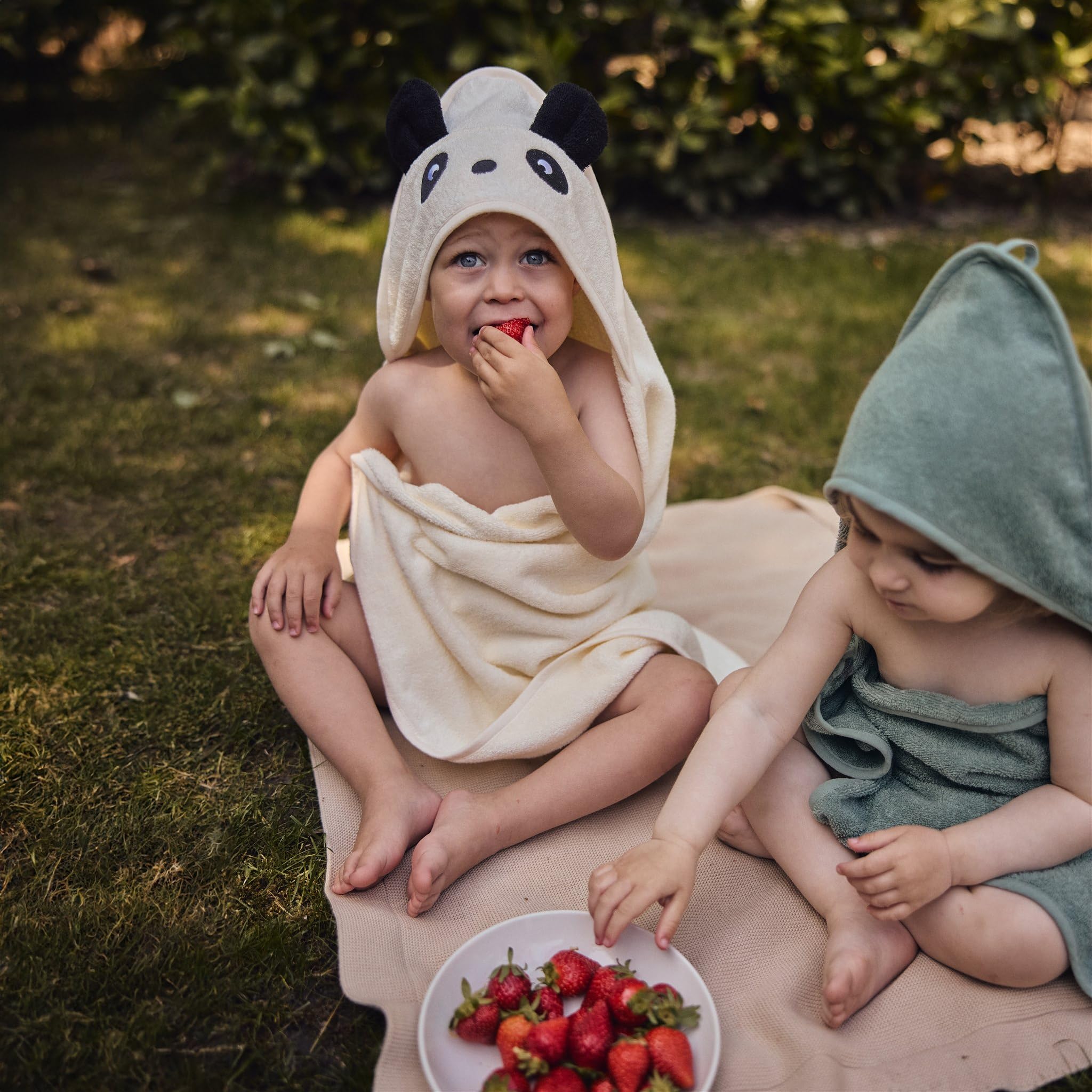 Huxie Gender-Neutral Design—stylish for boys and girls