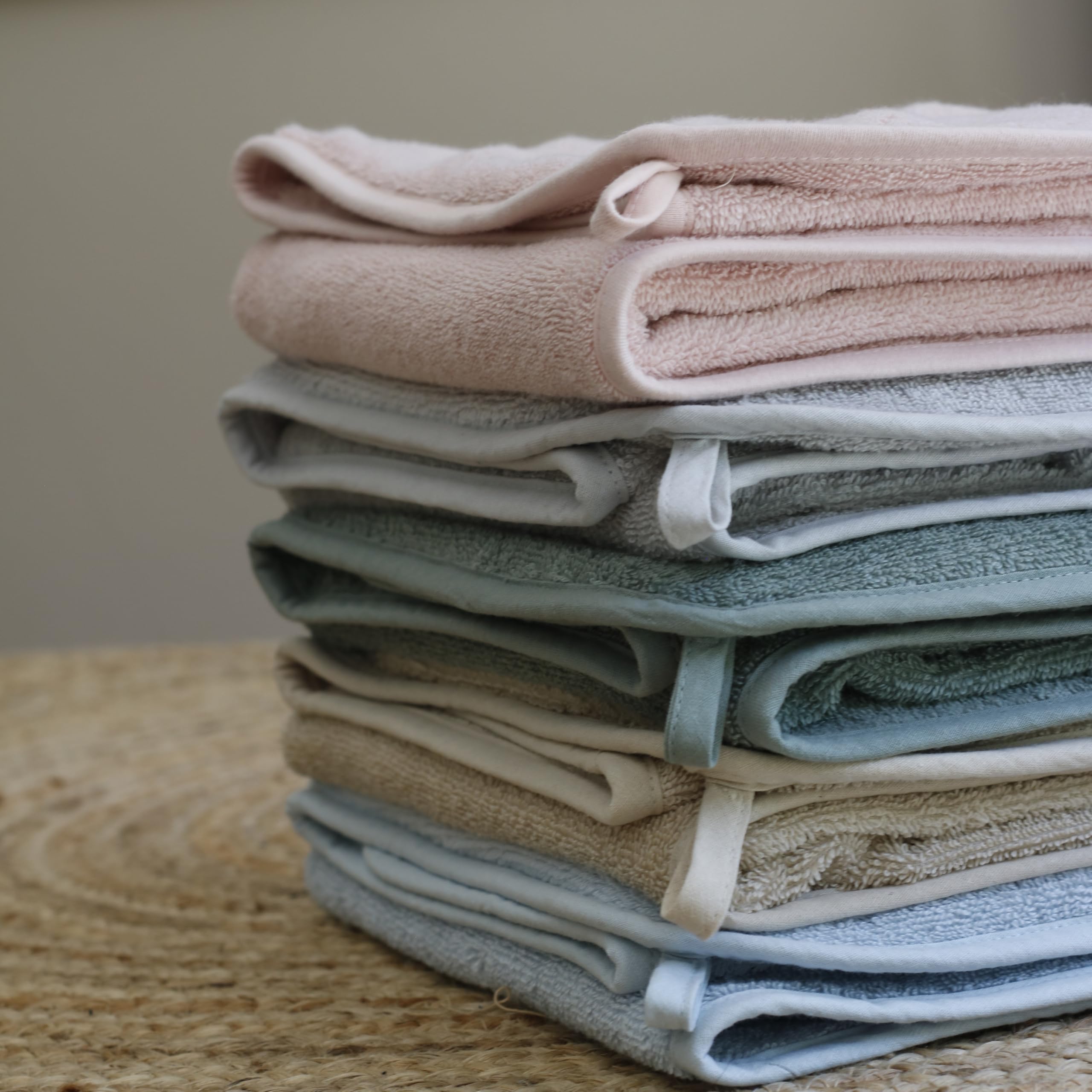 Huxie hooded towel laid flat shows generous 32x32 inches