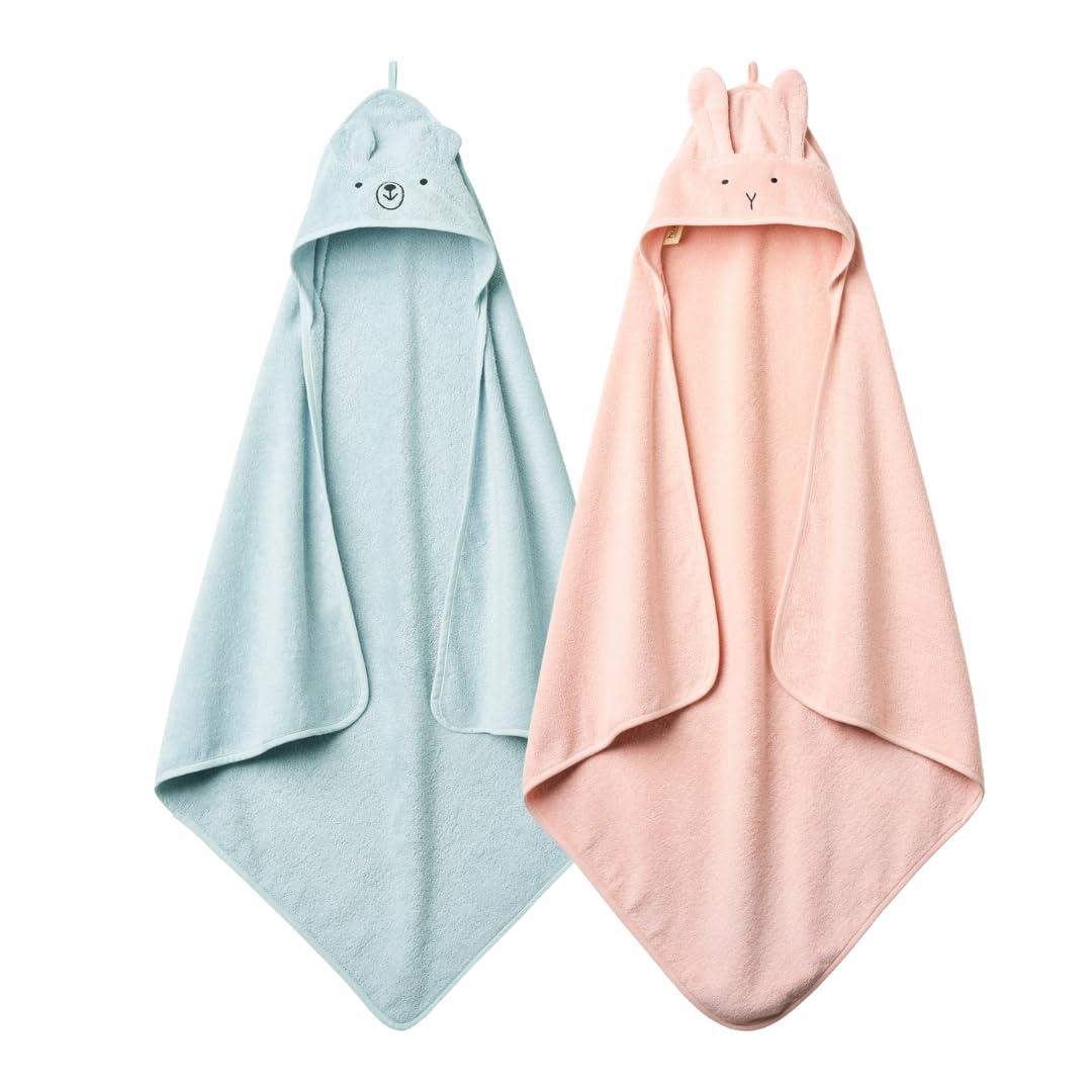 Huxie hooded towel Rabbit Blush close-up shows ultra-soft organic cotton.