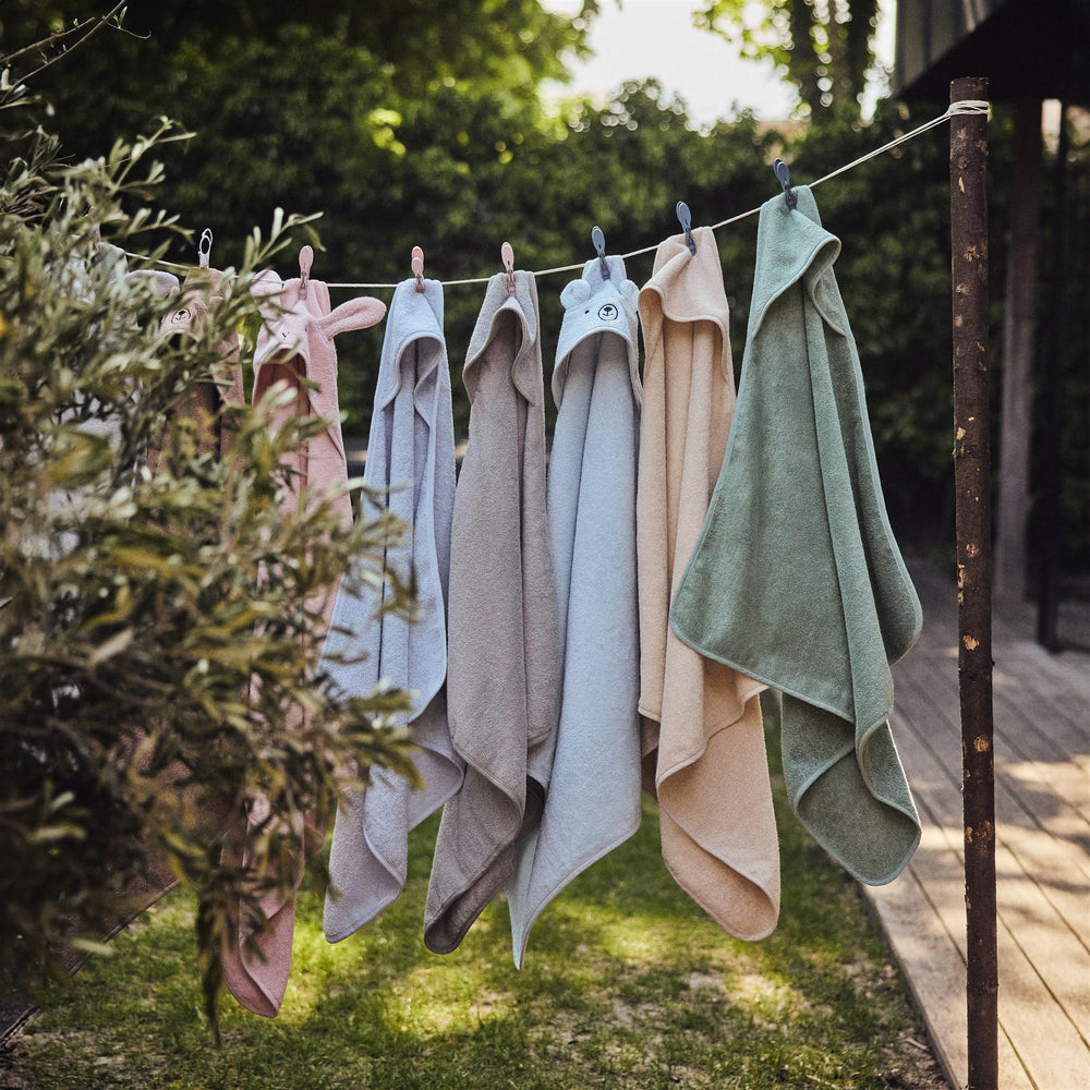 Huxie towel is machine washable for simple, durable care
