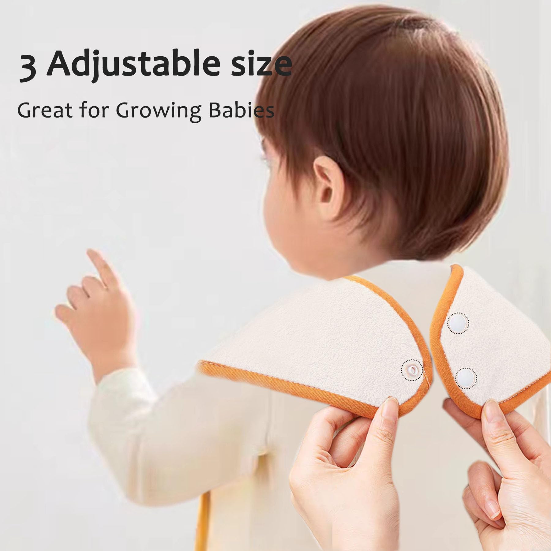 Hwieccogts absorbent coral fleece bib stays soft and dry.