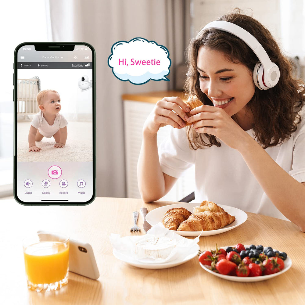 ibaby M8L 110-degree tilt enhances crib area visibility