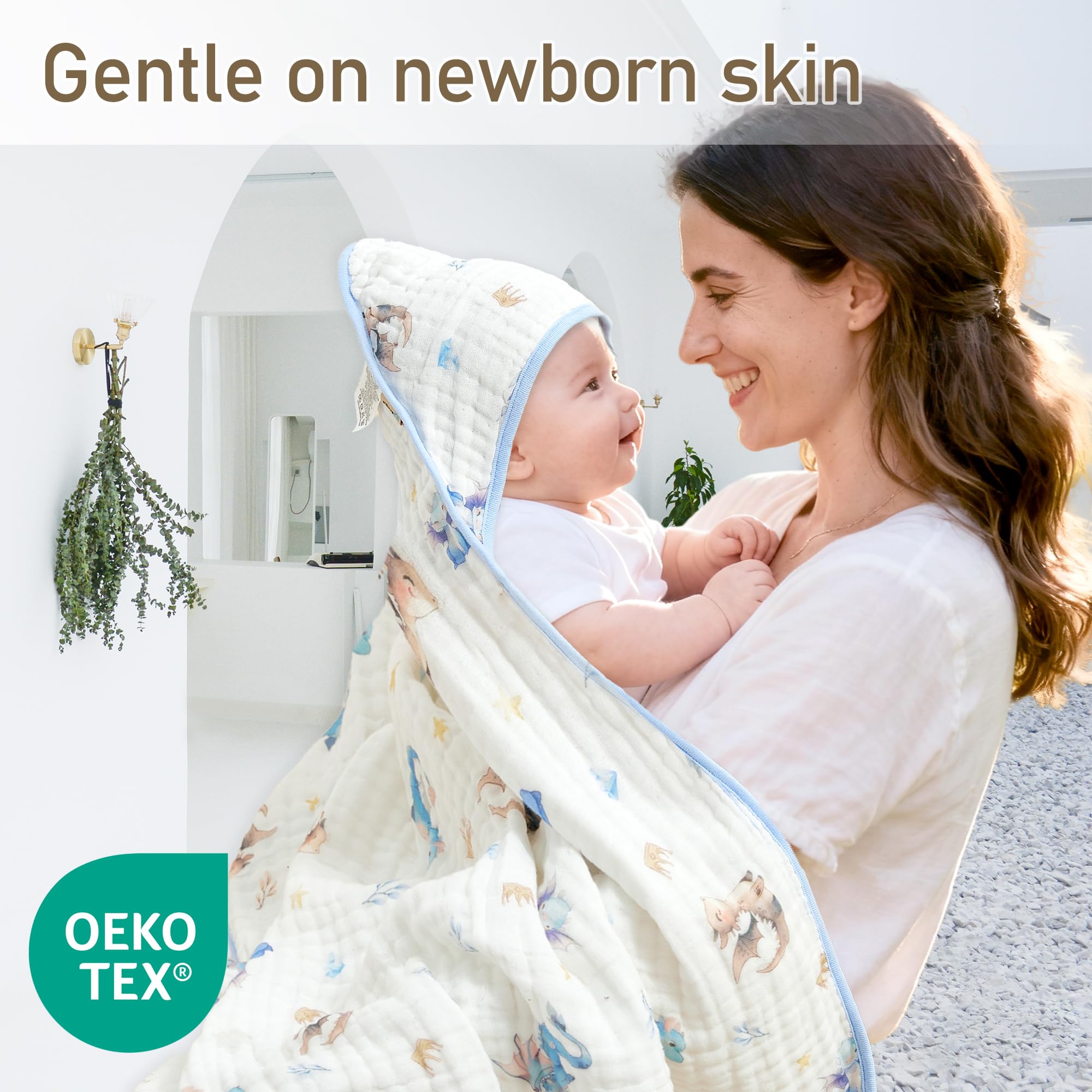 IBESTOPIA towels quickly absorb moisture to keep baby dry after bath.