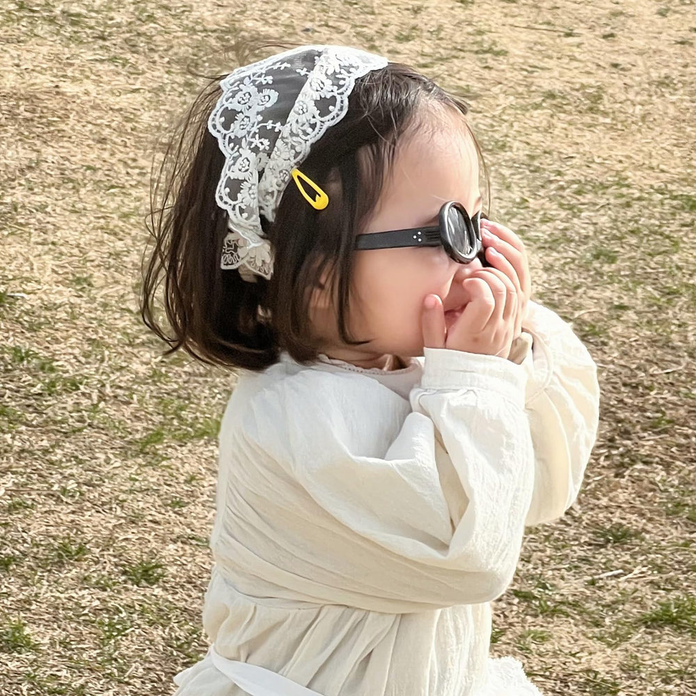 ICKEYOU baby headband accented with beige floral crown