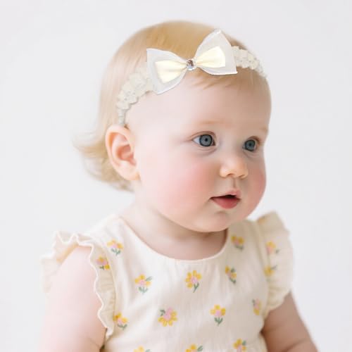ICKeYOU Pearl flower hairband adds charm for photos and daily outfits