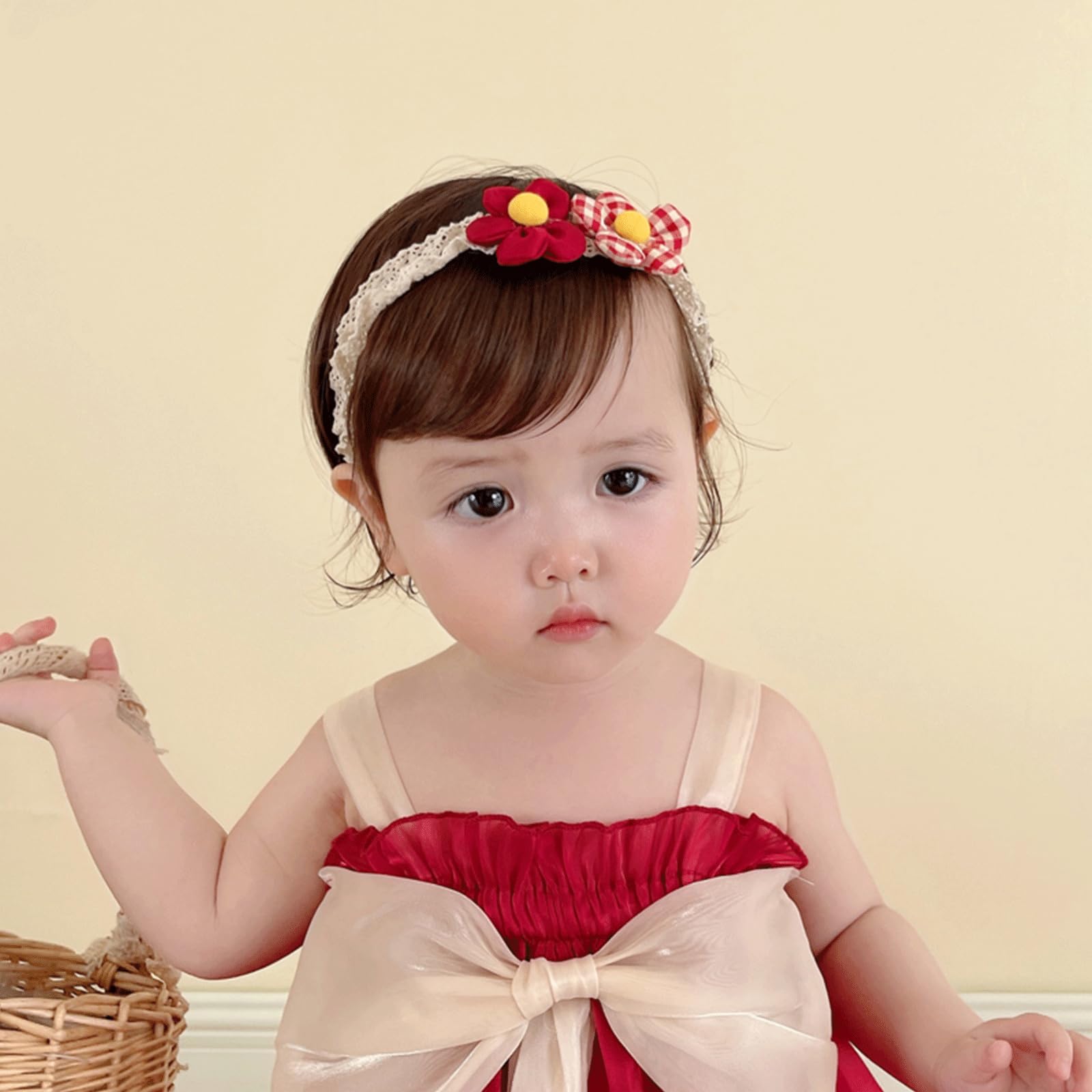 ICKEYOU versatile baby headband for daily outfits and special occasions.