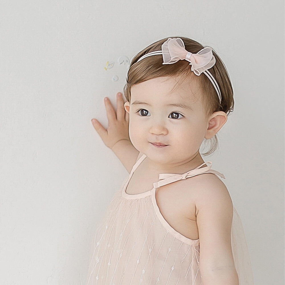 ICKEYOU newborn lace bow headband; comfortable fit for delicate skin and growing heads.