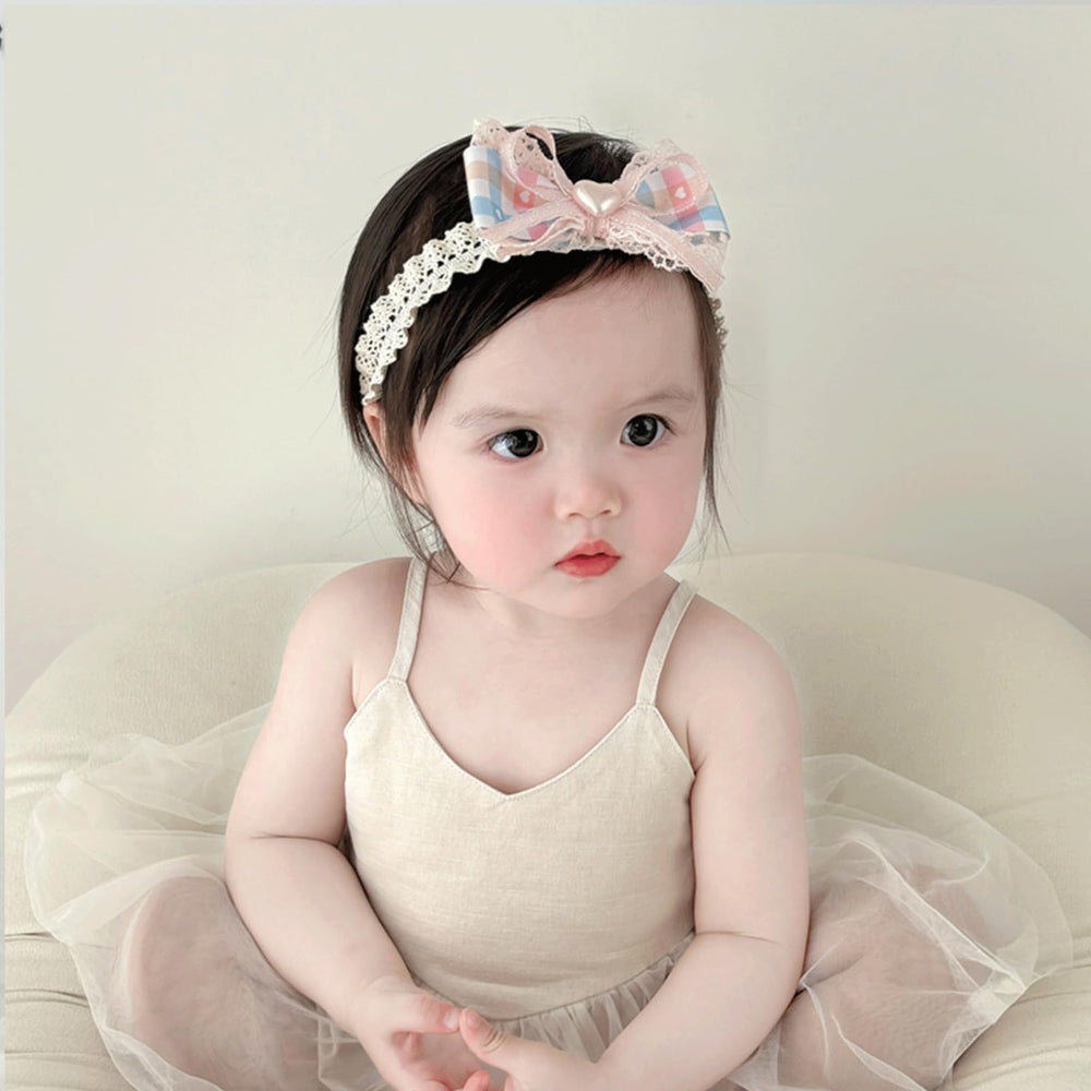 ICKEYOU pink heart bow headband, versatile for daily wear and family events.