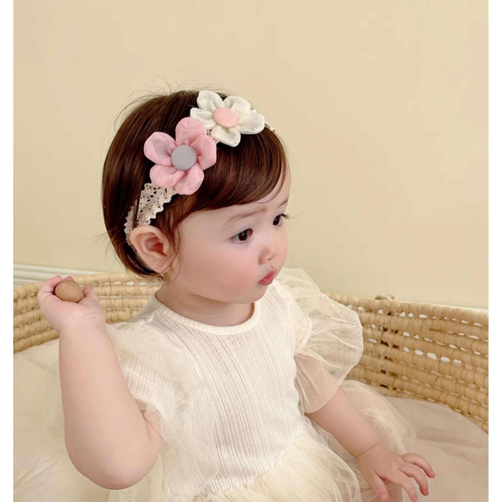ICKEYOU photography-friendly flower headband complements outfits for everyday wear.