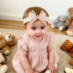 ICKEYOU soft-stretchy hairband moves with baby's head without slipping.