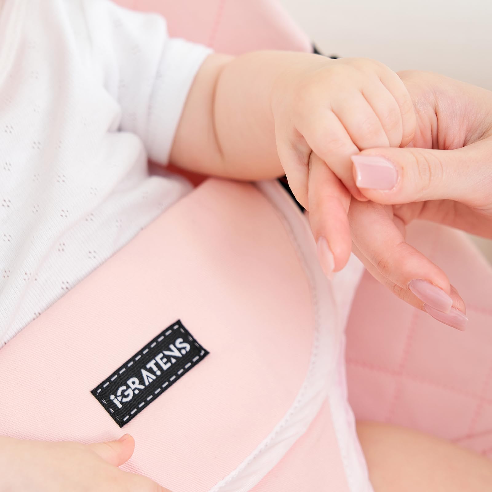 iGRATENS machine-washable bouncer cover pink for quick cleanup after play.