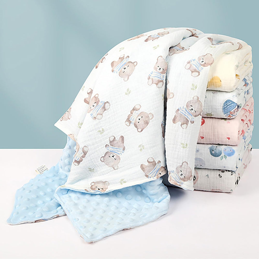 Illikkuyax blanket sized for stroller and crib use during travel