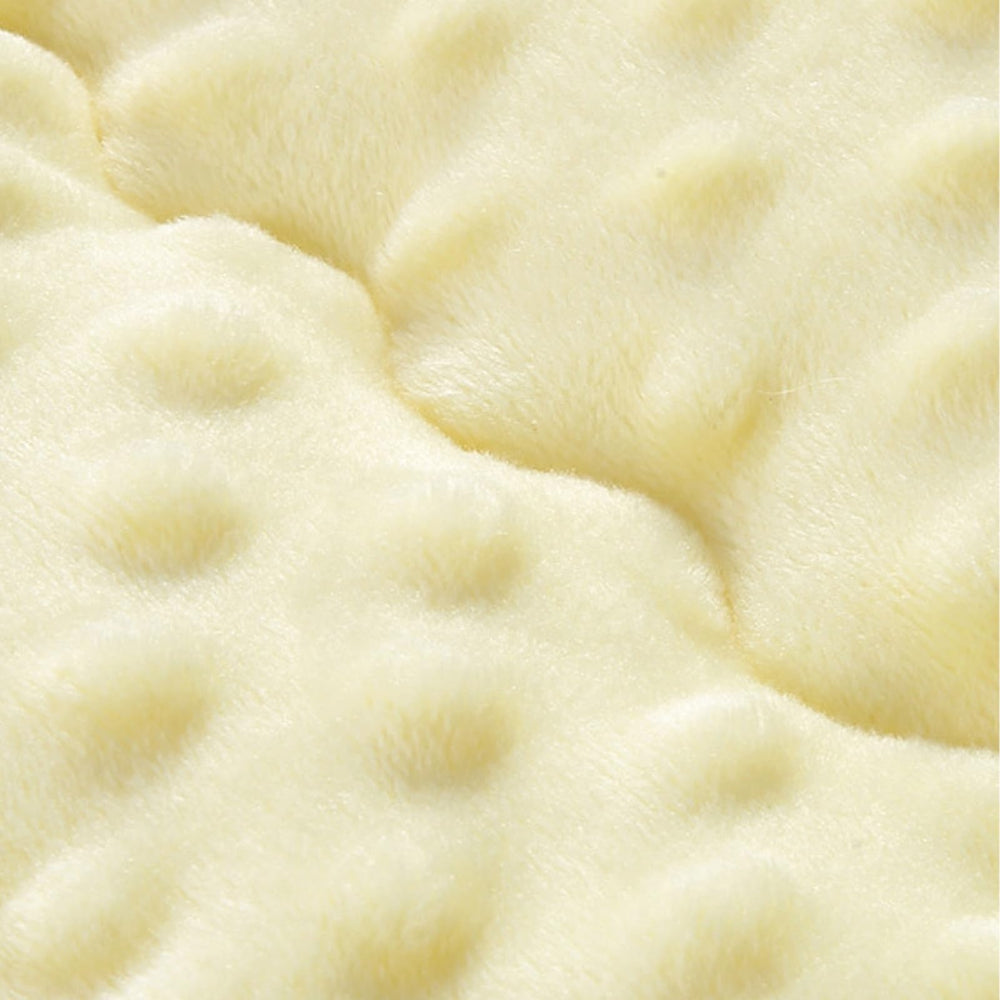 illikkuyax pear blanket with dotted fleece back for cozy warmth